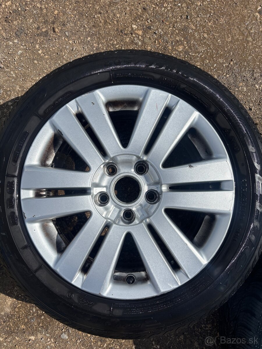 Volkswagen disky R16 - 4