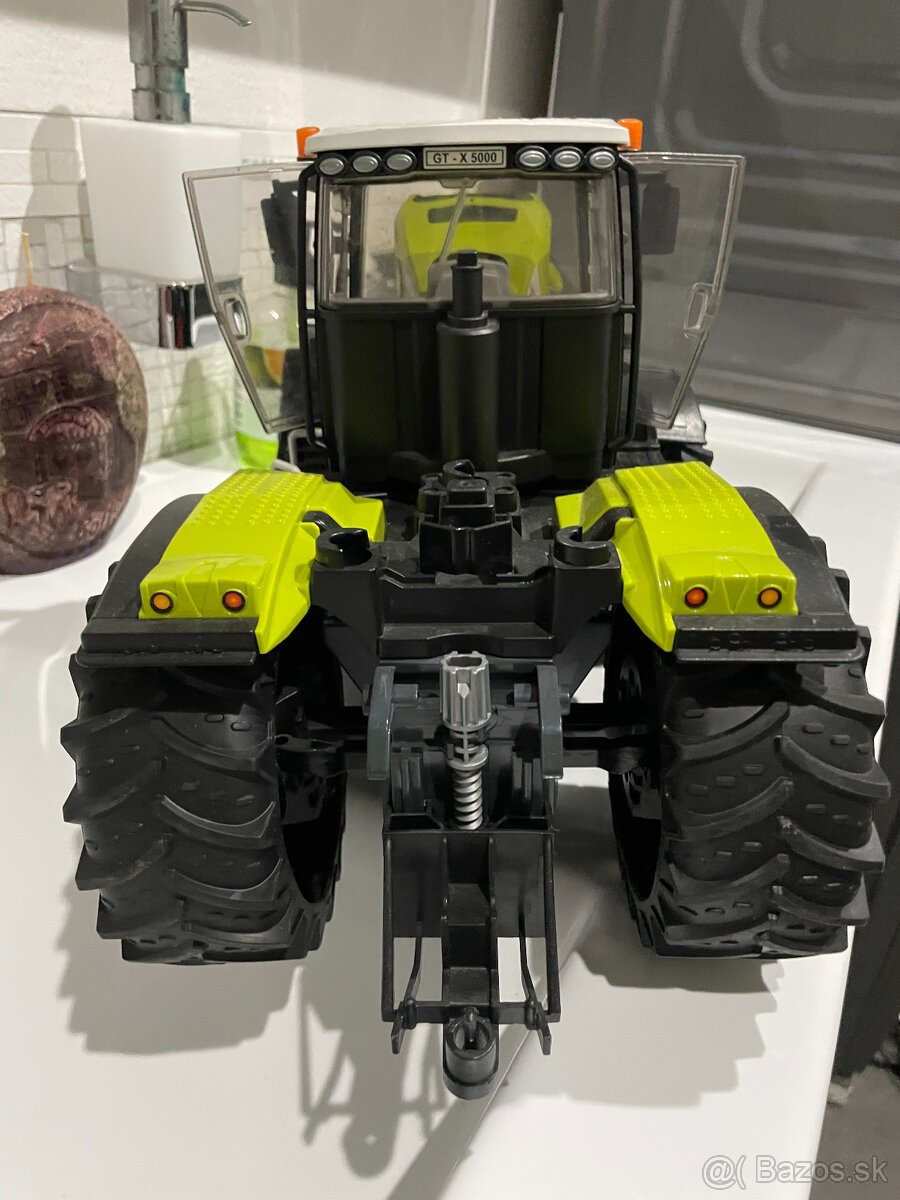 Class traktor - 4