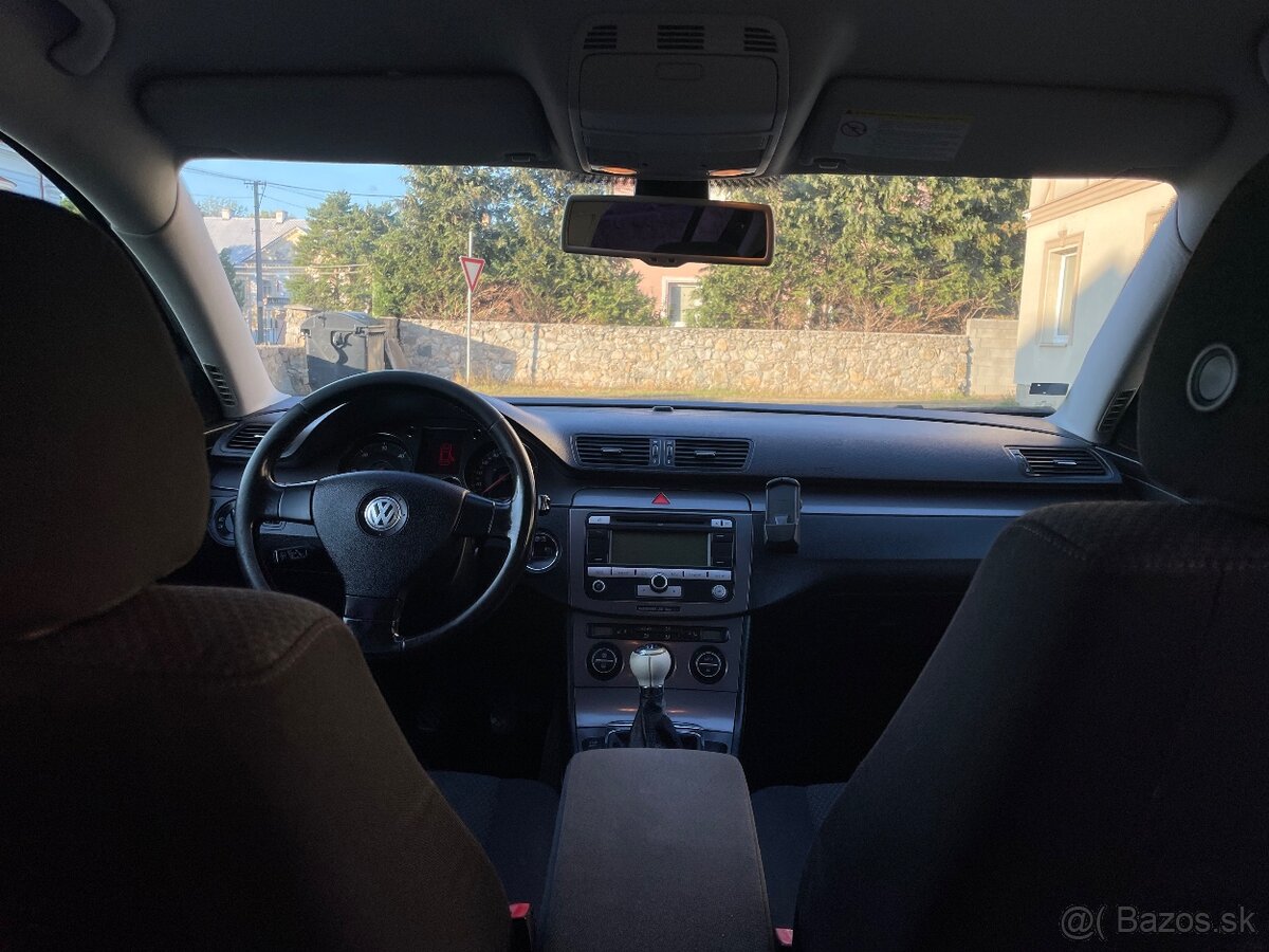 Predám Volkswagen Passat B6 - 4