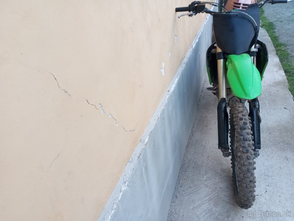 Predám Kawasaki kxf 450 2011