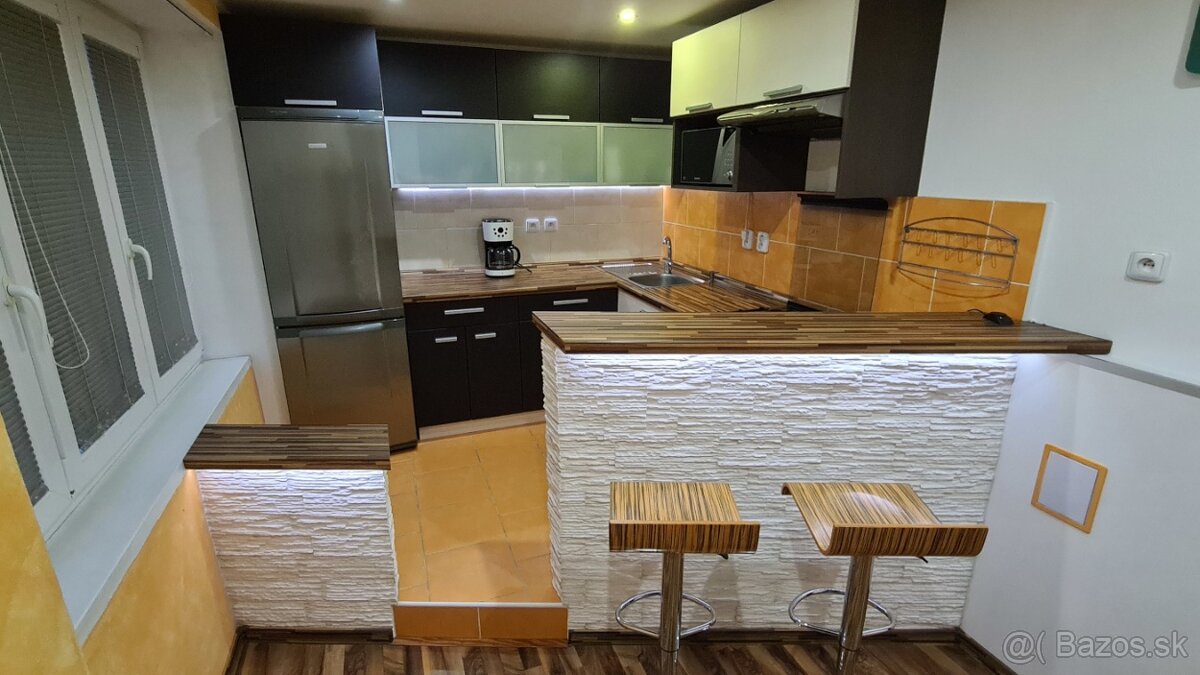 Prenajmem svoj 2-izbový byt v Starom Meste na ul. Pajorova - 4