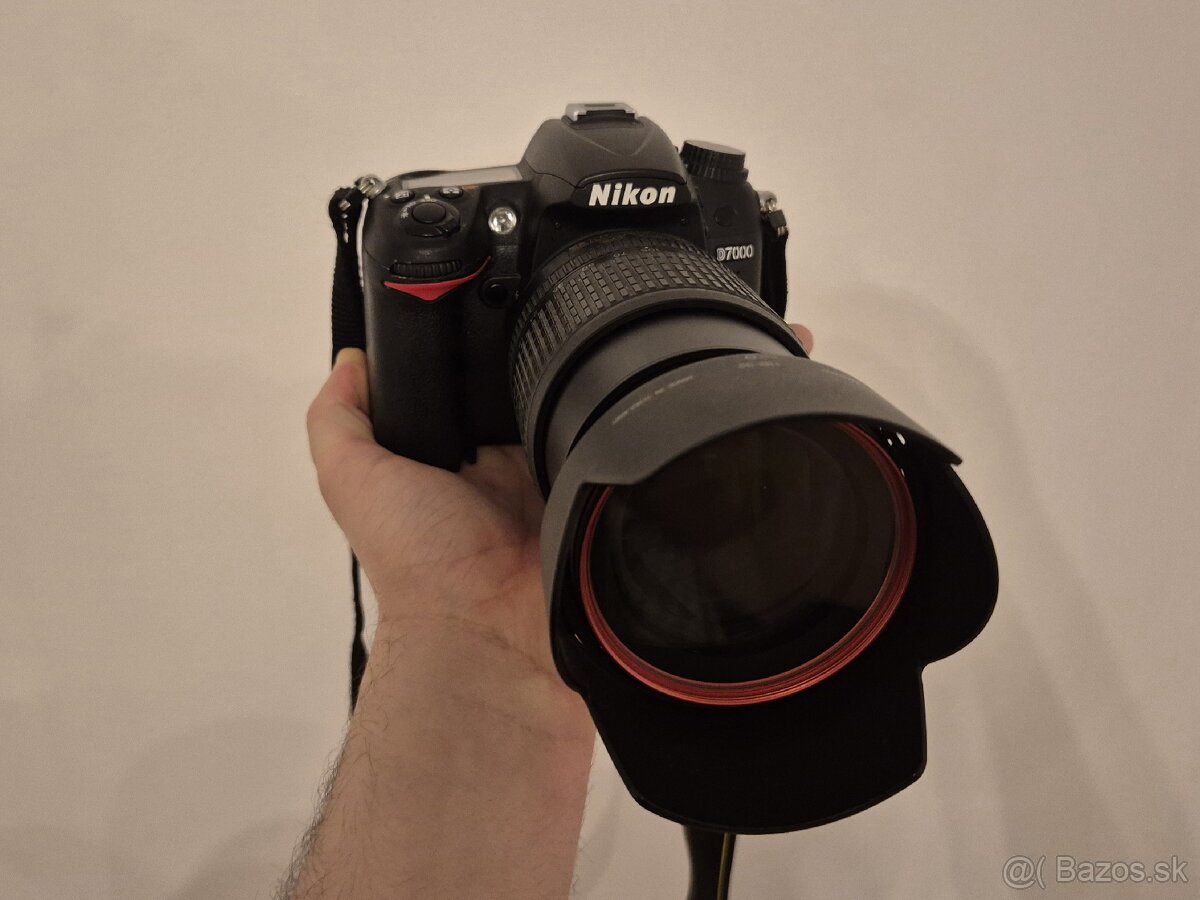 Nikon D7000, Nikkor Objektív 18-105mm + príslušenstvo - 4