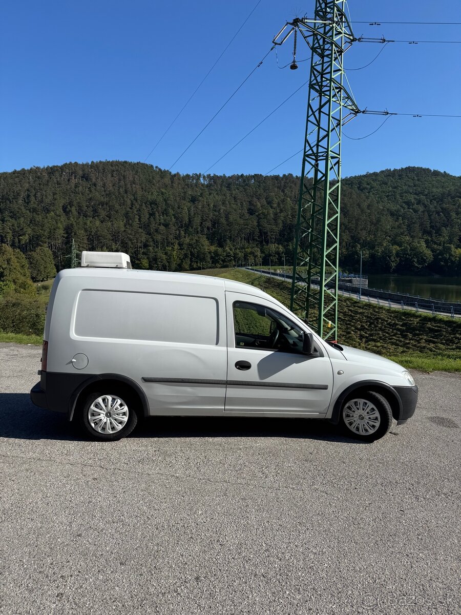 Opel Combo 1.7 DTI - mraziarenské/chladiarenské - 4