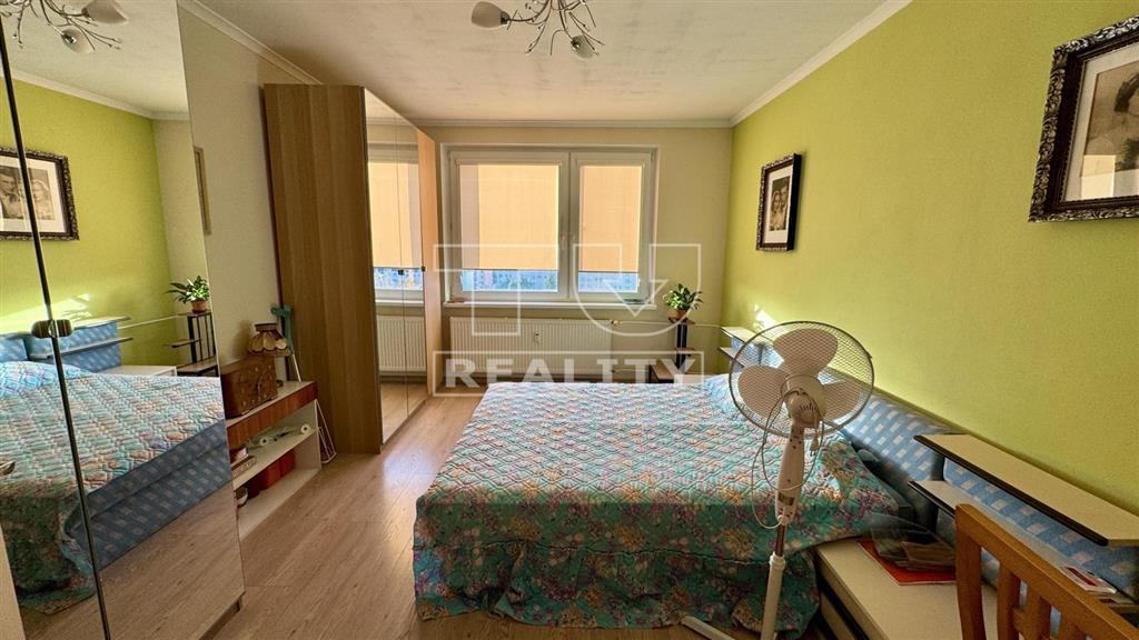 Na predaj veľkometrážny 3-izbový byt, Vrútky - 4