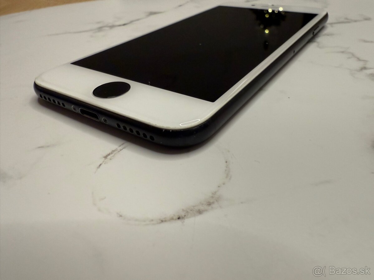 iPhone 7 Black 32gb - 4