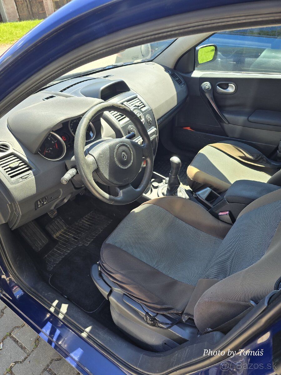 Renault Megane - 4