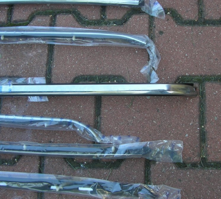 Mercedes W123 coupe lišty - 4