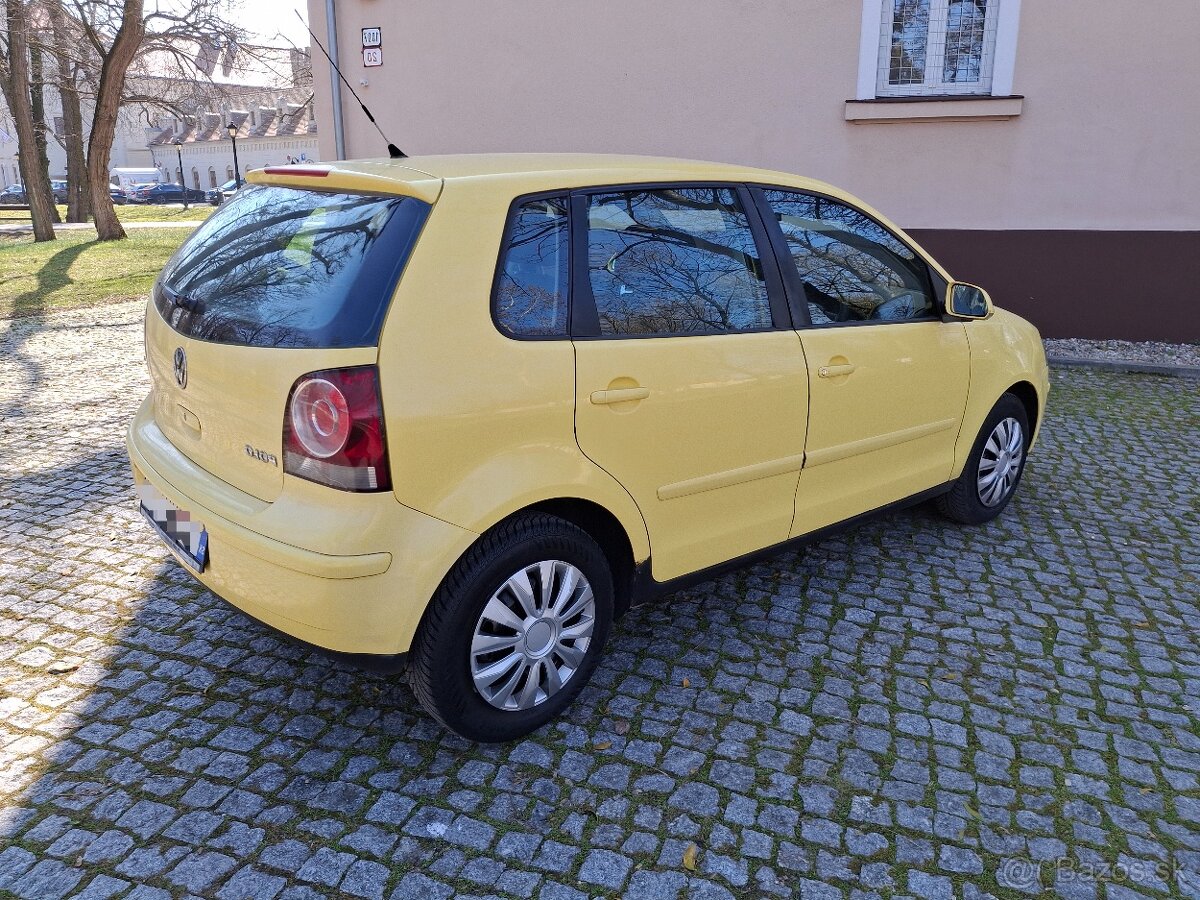 Predam Volkswagen polo 1.2 benzin rok 2007 - 4