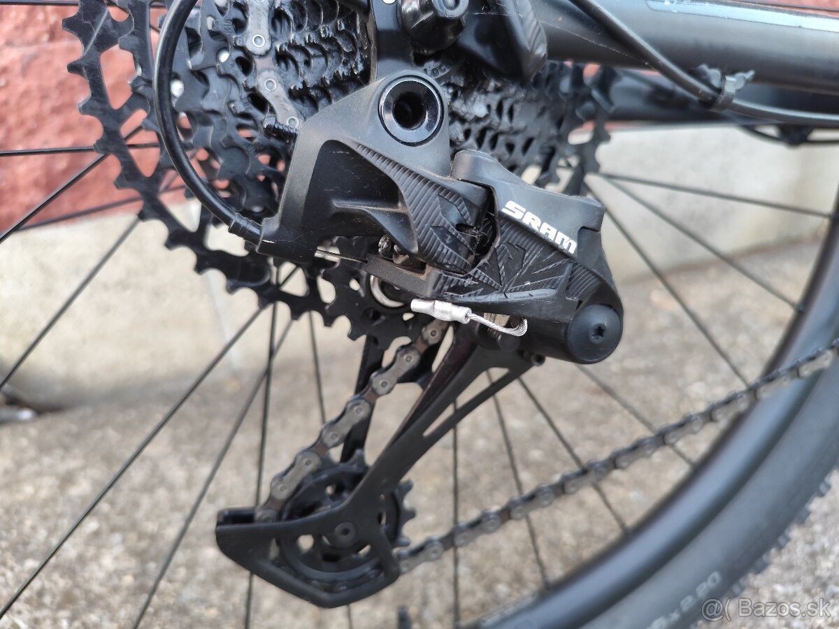 Predam Trek X - Caliber 8 - 4