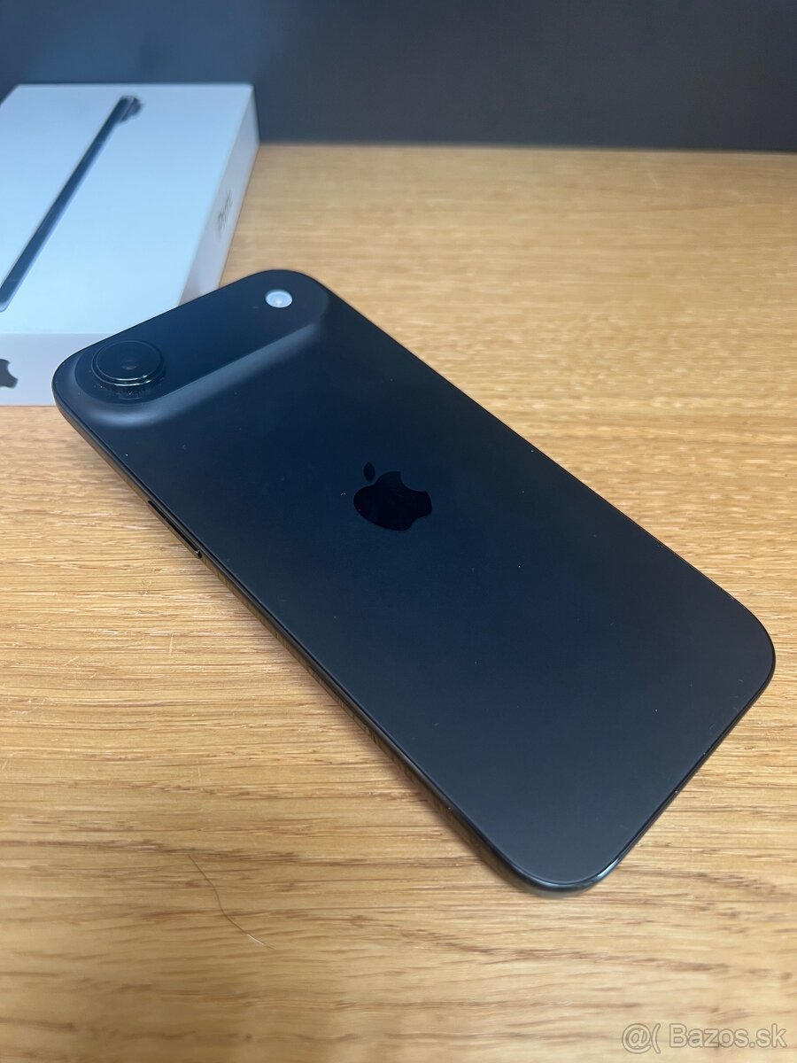 Predám iPhone AIR 256GB, TOP ZARUKA SK 2R, VOLNY - 4