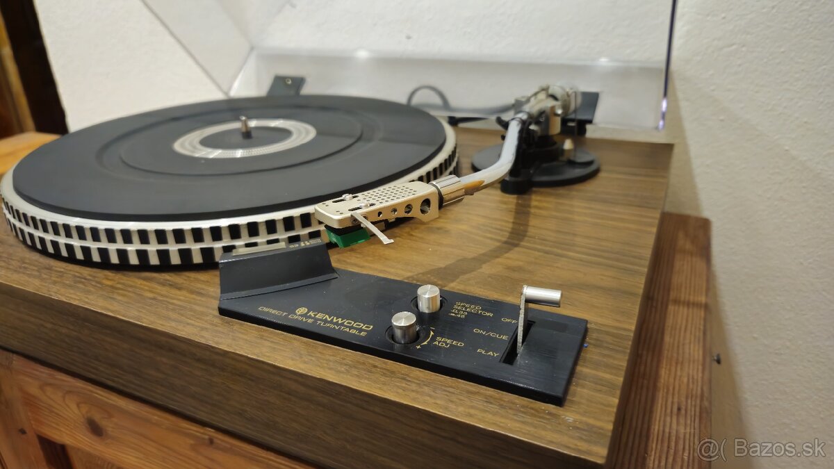 Kenwood KD-2077 Direct Drive - 4