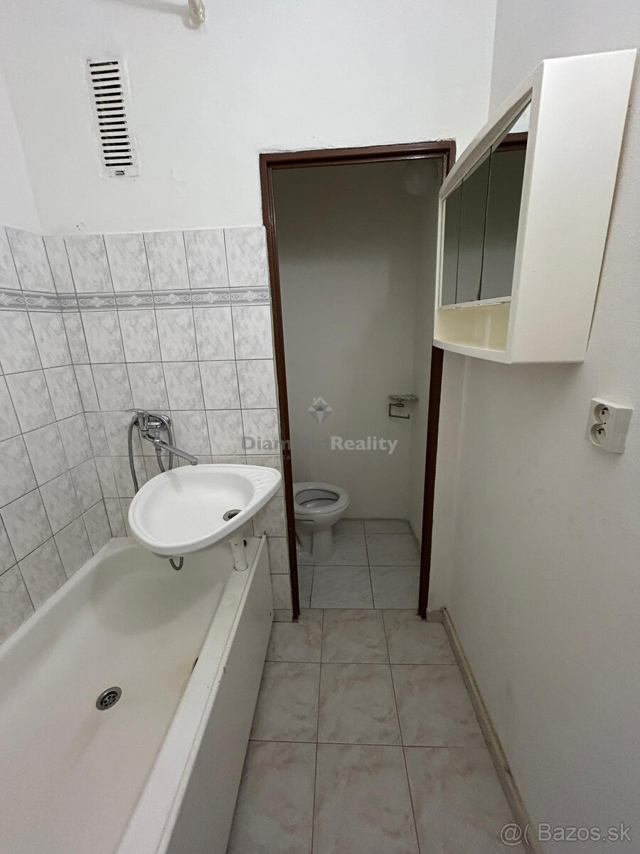 Garsónka pre 2 osoby v Nitre Chrenová - 4