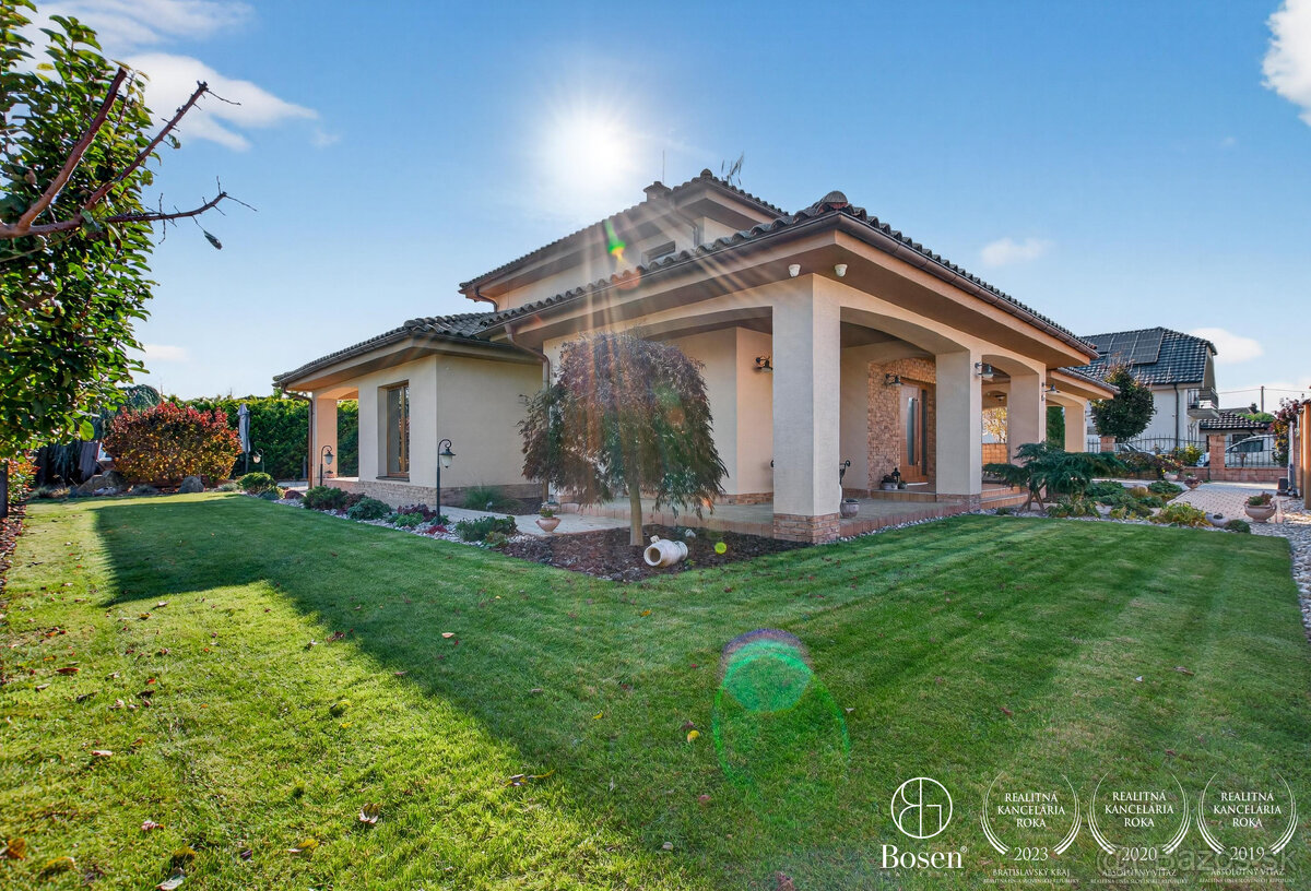 BOSEN | Rodinná vila s bazénom a jacuzzi - 4