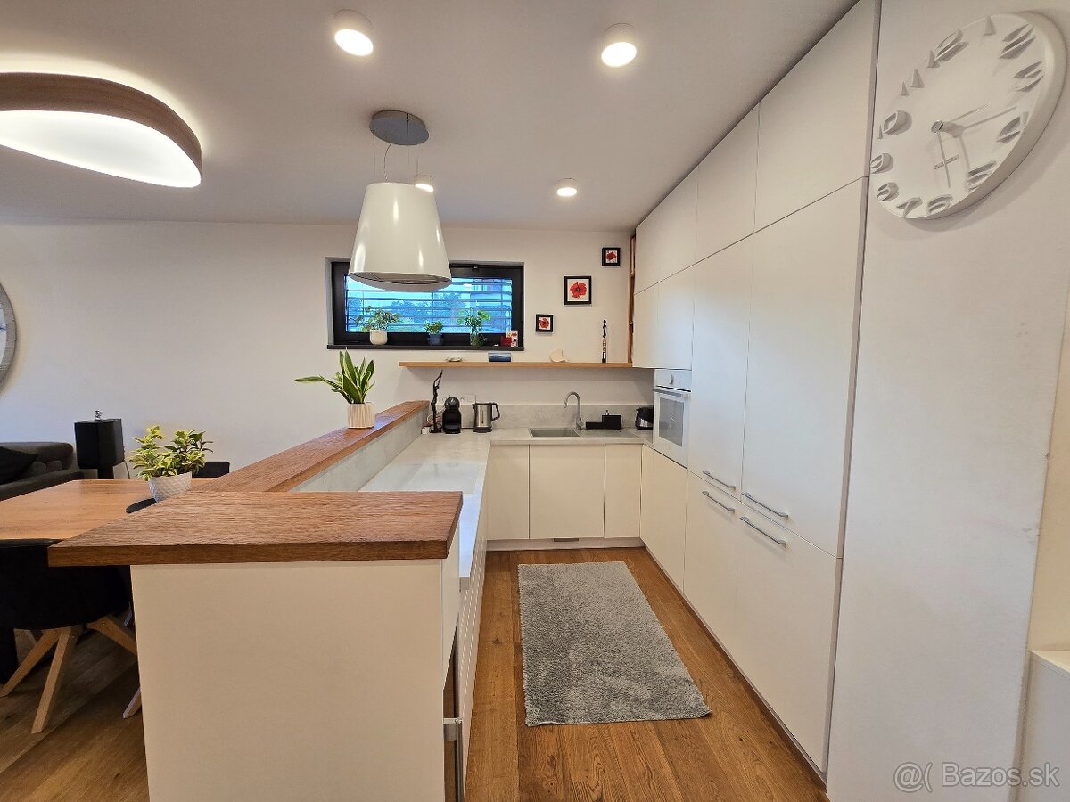 Na prenájom 4 izbový byt v NOVOSTAVBE Sokolská Residence - 4