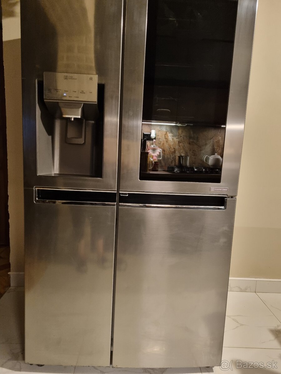 Americká chladnička LG - 4