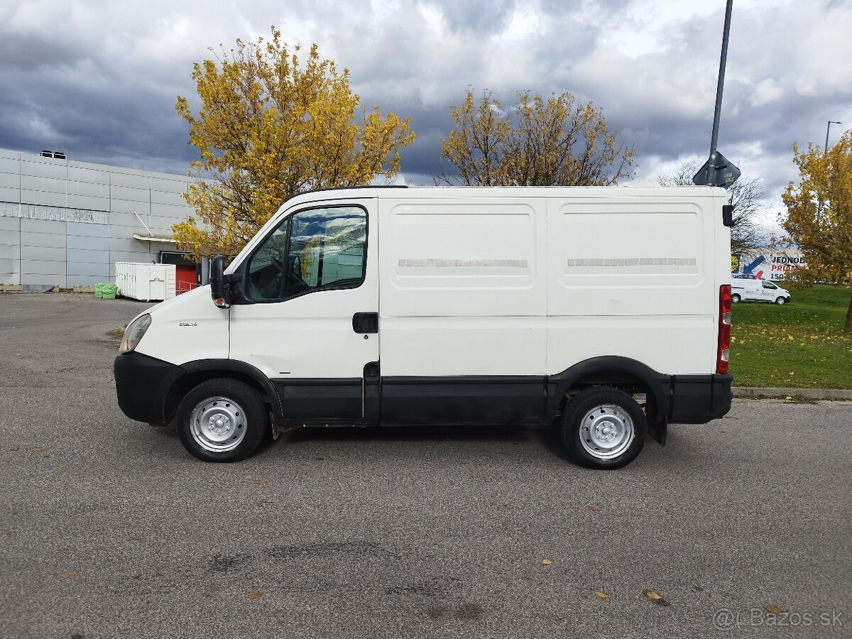 Iveco daily 2.3 hpi A/T - 4