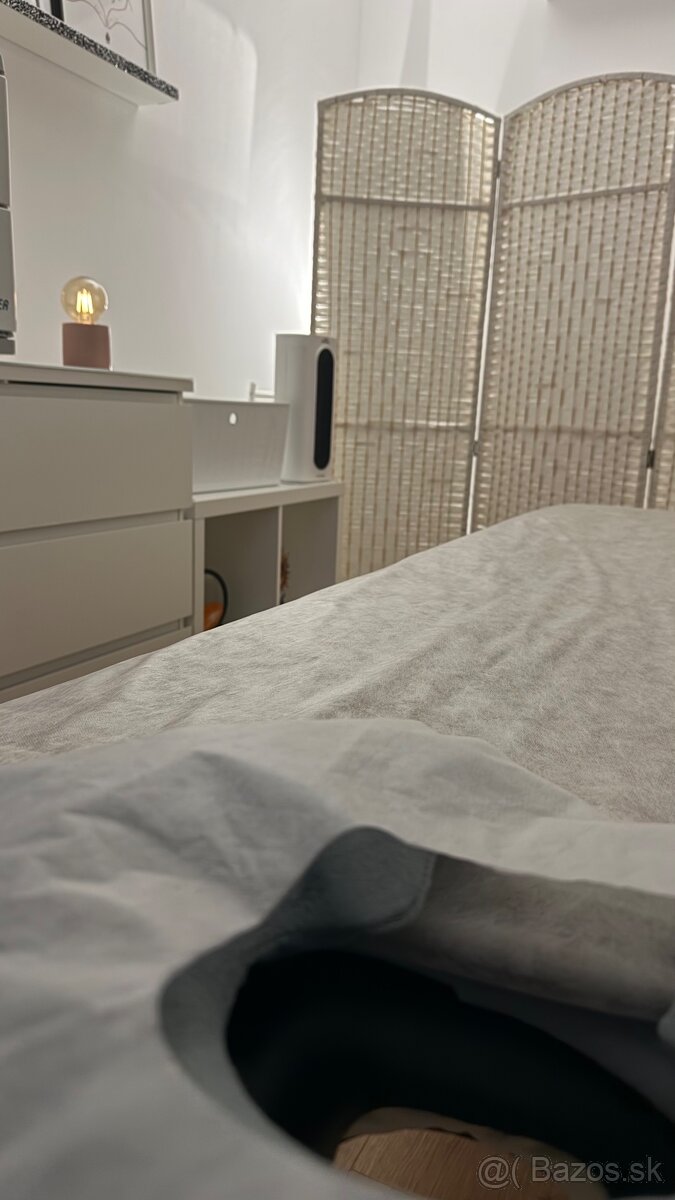 masážneho kabinetu v zabehnutom salóne - 4