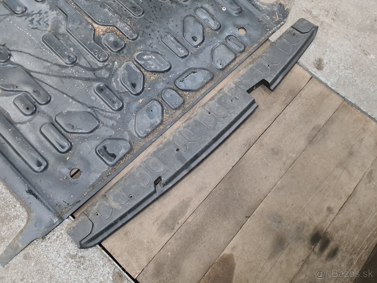 Gumená podlaha + plasty Fiat Doblo - 4