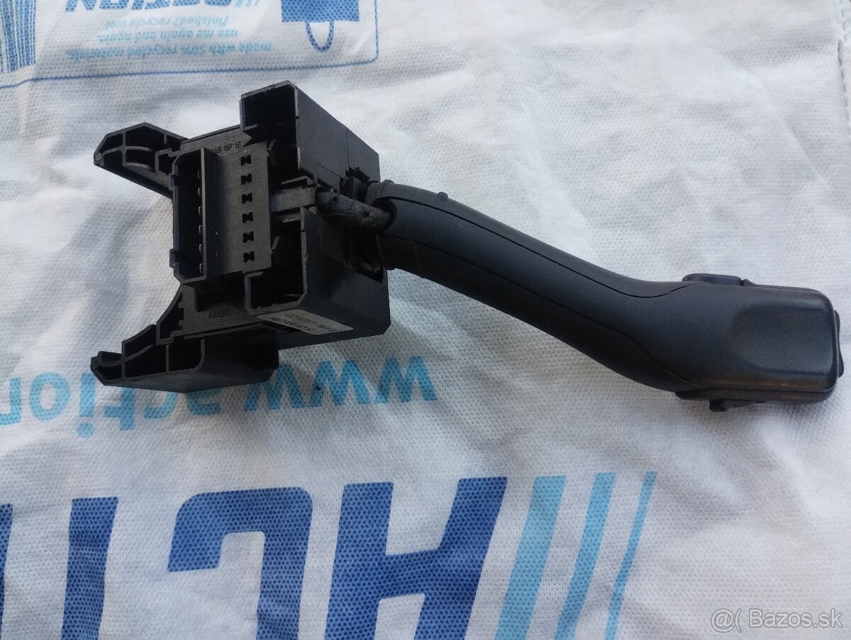Prepinač , pačka stieračov 4B0953503H_VW ŠKODA SEAT AUDI - 4