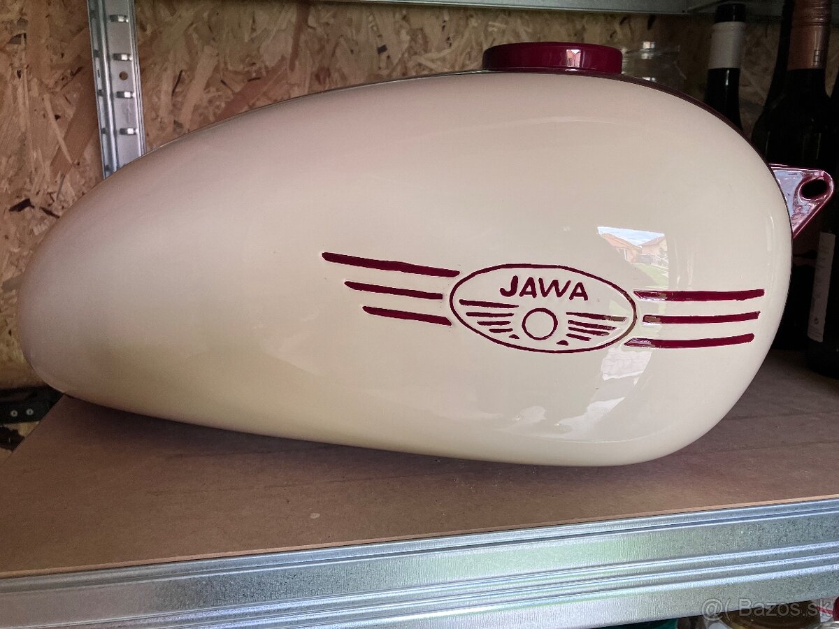 Nadrž jawa 559 panelka - 4