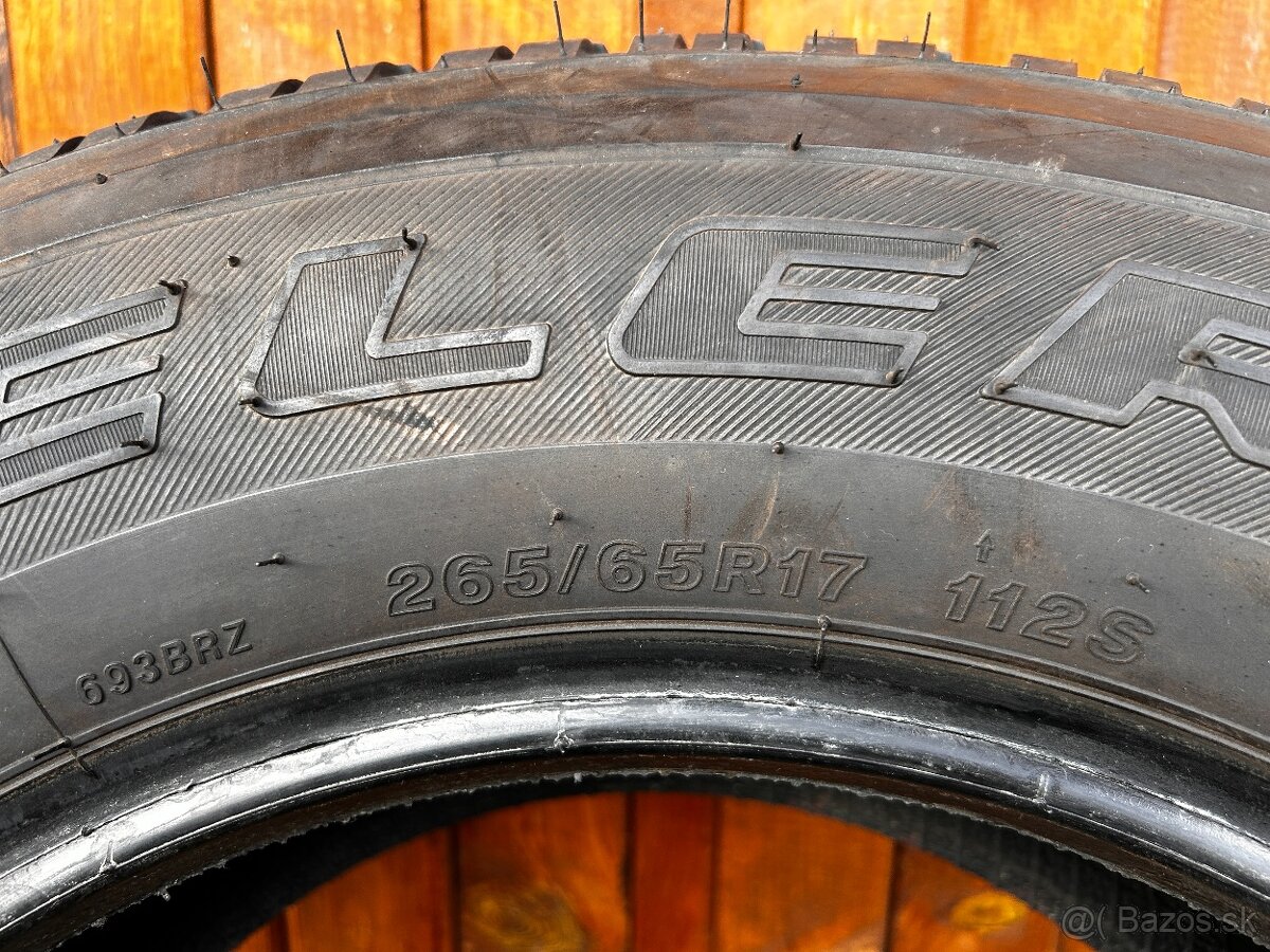 Predám pneu Bridgestone Dueler 265/65/17 AT - 4