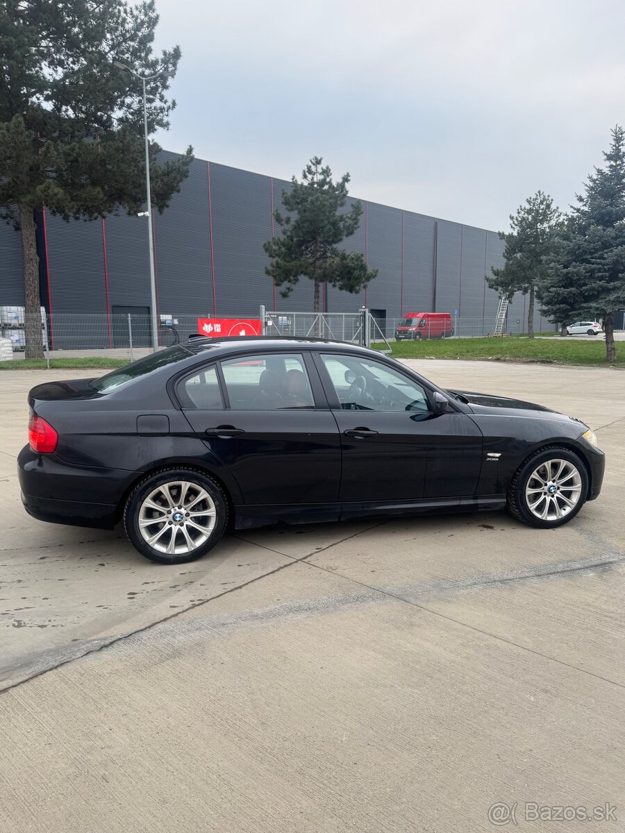 BMW E90 320xd - 4