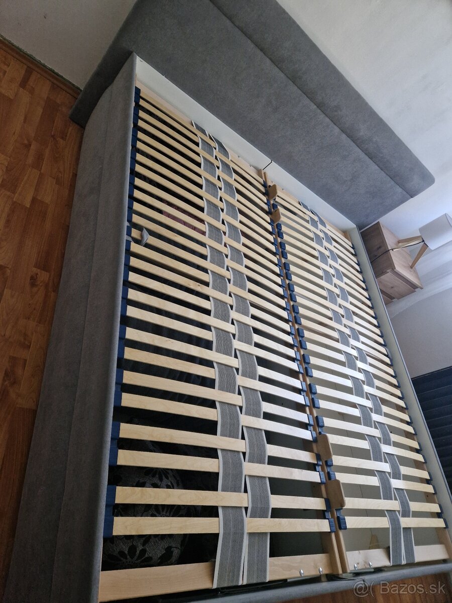 Manželská Posteľ - 4