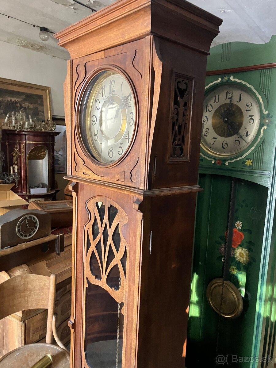 Secesne hodiny - 4