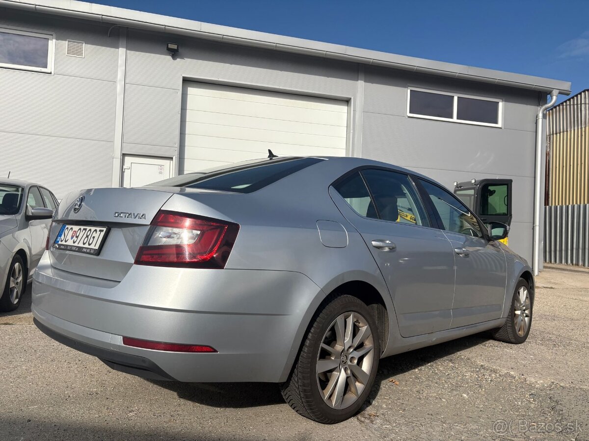 Škoda Octavia 1.6 TDI - 4