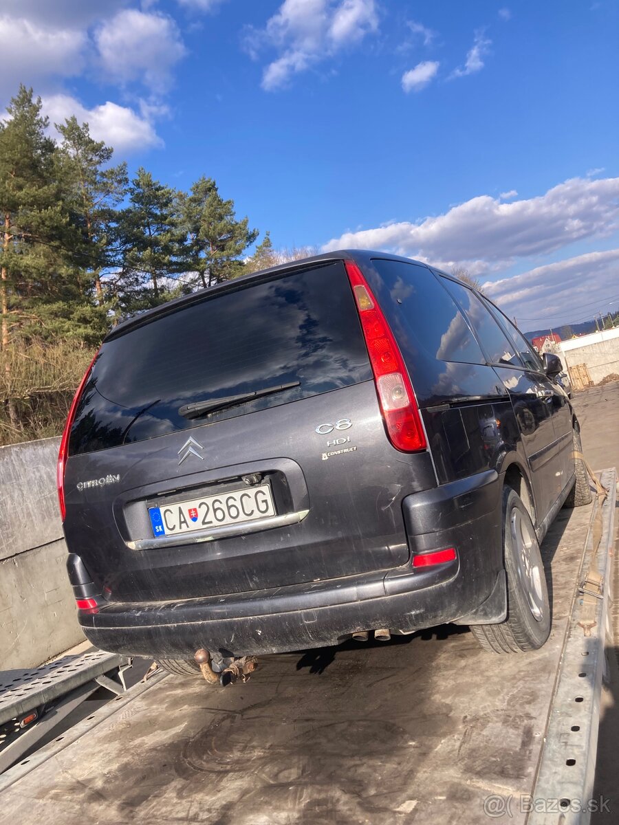 Rozpredam Citroen C8 2.2 HDI 90kw - 4