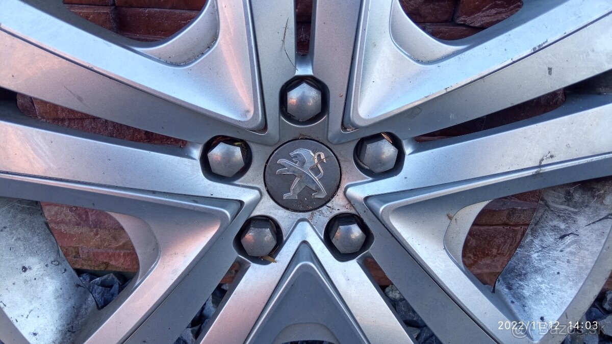 Puklice - Volkswagen , Peugeot , Citroen - 4