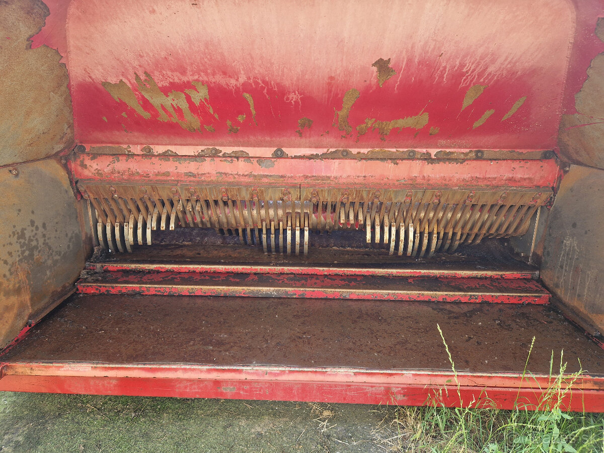 Lis na senážní vaky LUCLAR MANITOBA ENSILER 3000 - 4