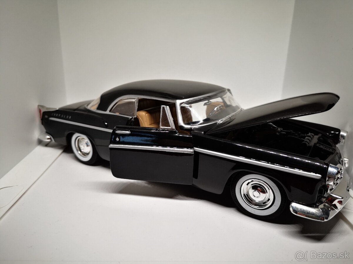 Predám zberateľský model Chrysler C 300, 1955 , 1:24 - 4