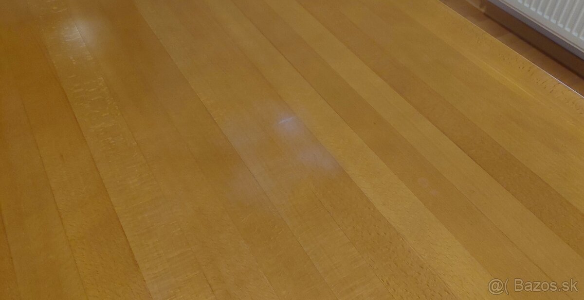 Jedálenský stôl z masívu - 4