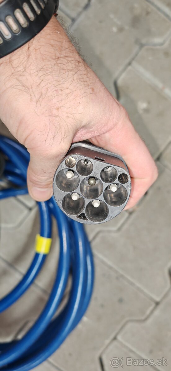 Nabijacka pre elektromobily Ford 3fazy, 16A, 6 m - 4