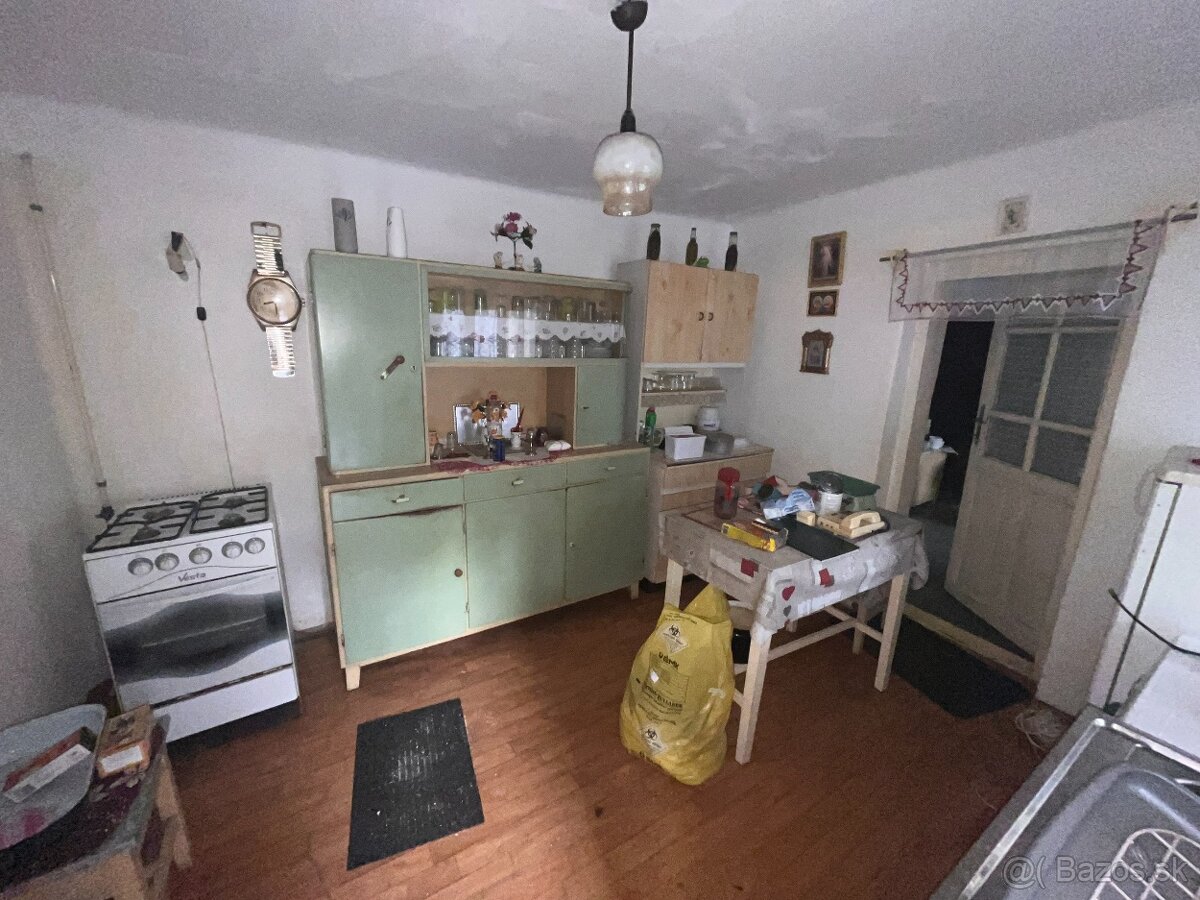 MAĎARSKO - TORNYOSNÉMETI - 3 IZBOVÝ RODINNÝ DOM SO ZÁHRADOU - 4