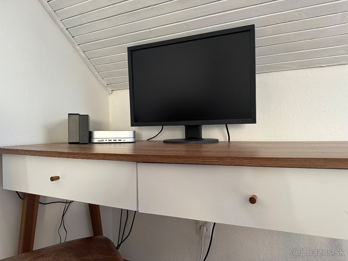 Pisaci stôl - 4
