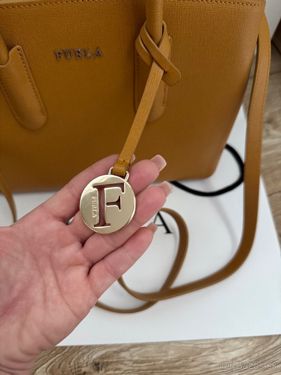 Kabelka furla PC 250 eur - 4