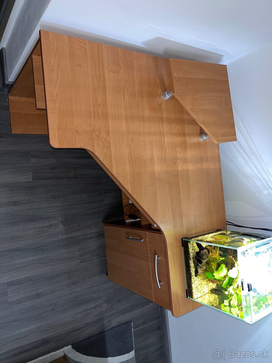 Rohový písací stôl - 4