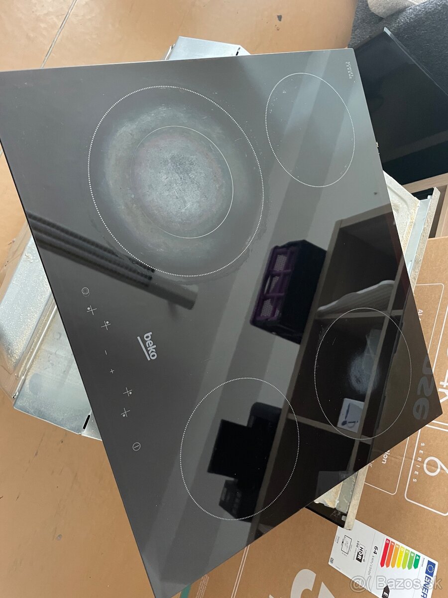 Vstavaný sporák trúba - 4