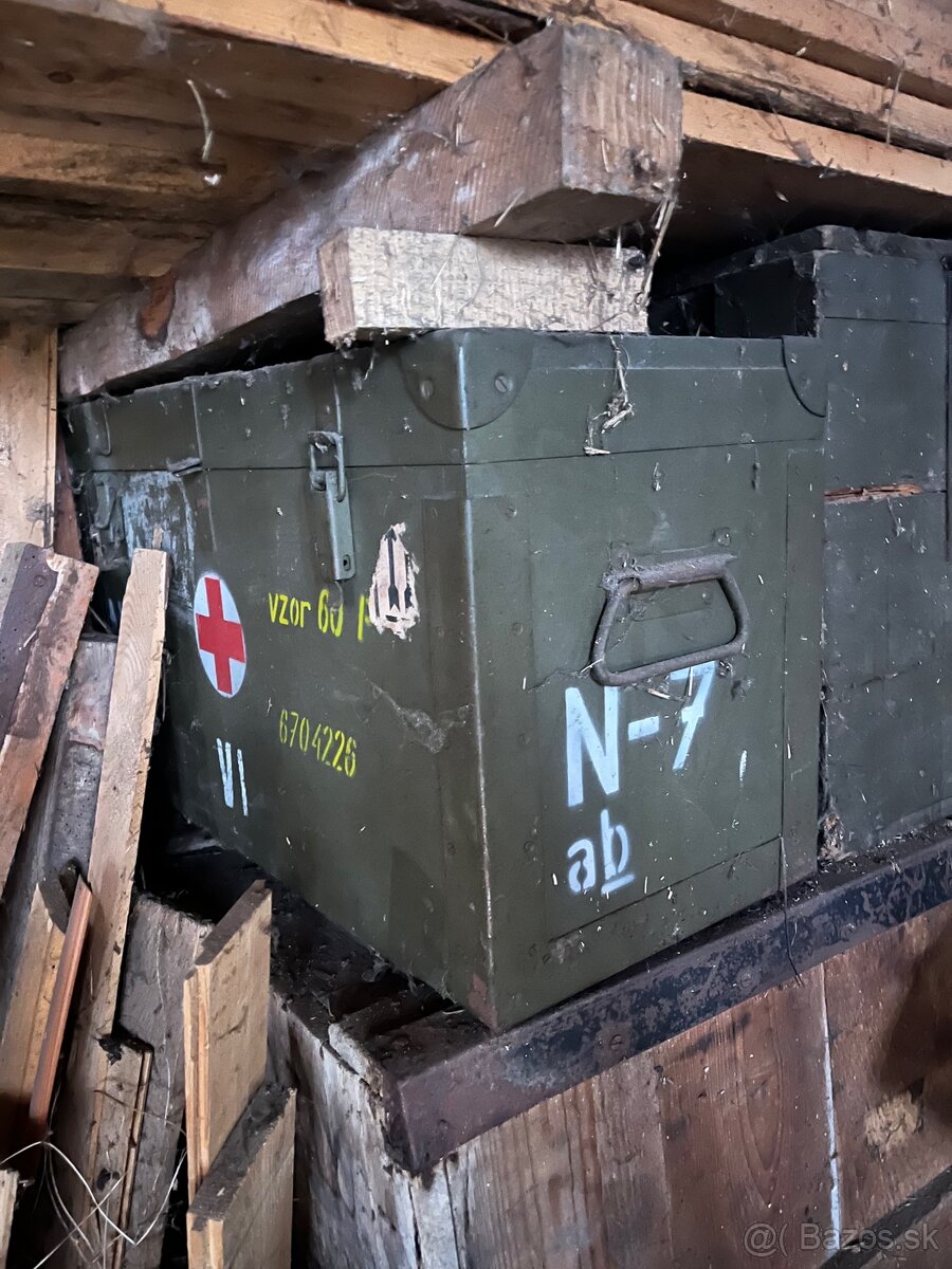 Vojenské bedničky - 4