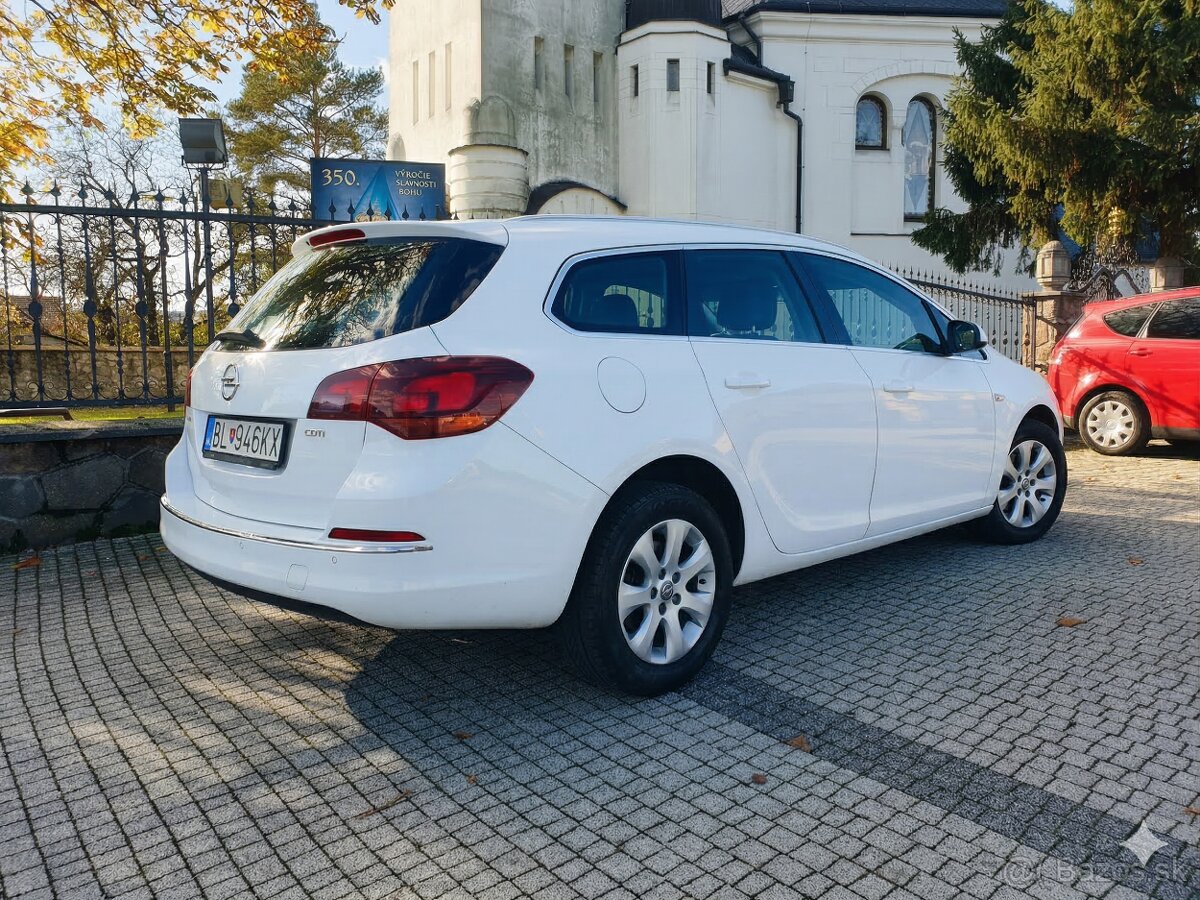 Opel Astra ST 1.6 CDTI • Nová STK • Navigácia • 2015 - 4