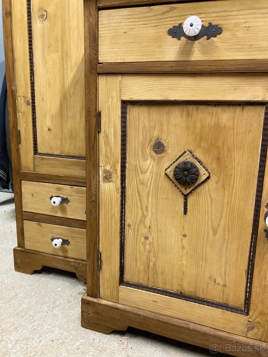 Grandiózny kredenc - K68 - 4