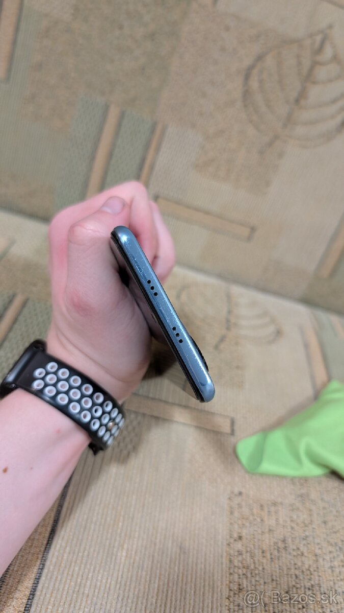 Predám Xiaomi Poco F3 6/128GB - 4