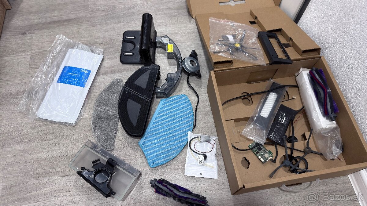 Predám príslušenstvo ku vysávaču Midea M7 pro - 4