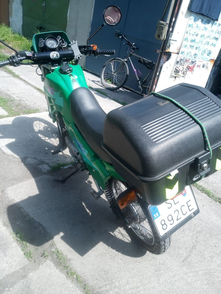 ČZ 180 Roland