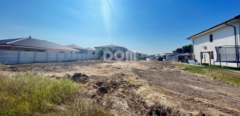 rkDOM | Nová cena V centre obce, široký, slnečný poze - 4