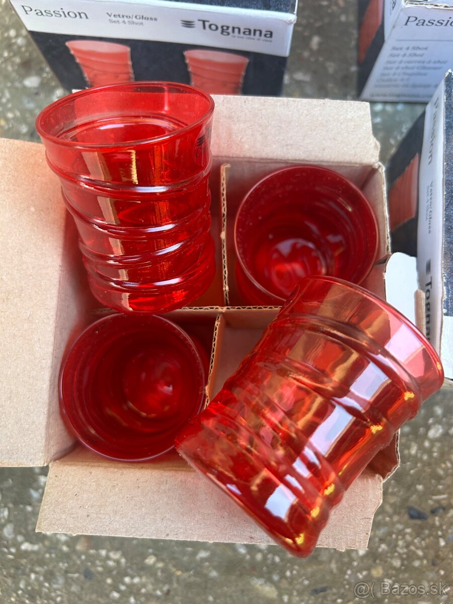 Malé poháriky nove - 4