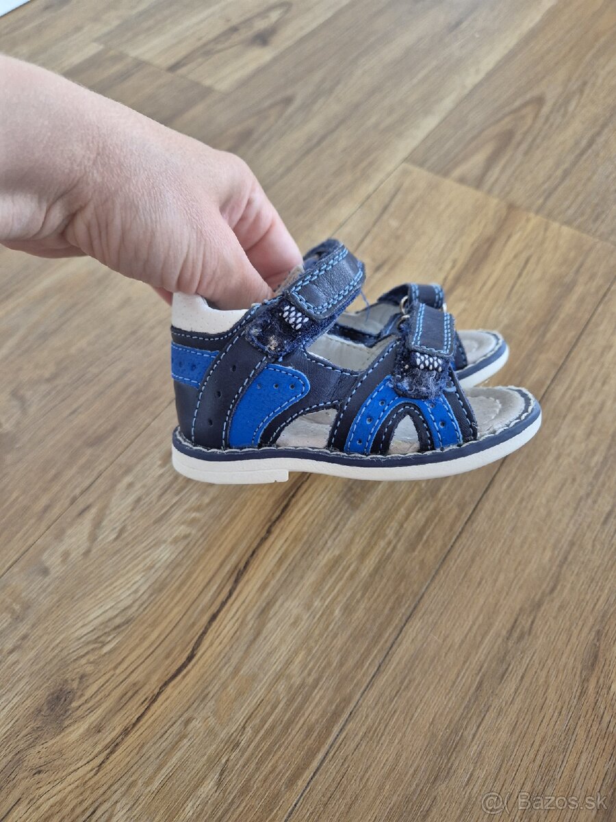 Sandalky 19 clibee - 4