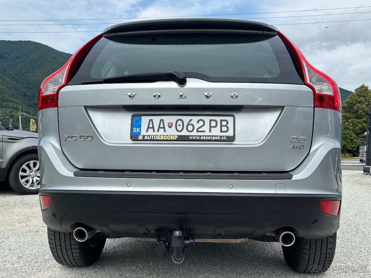 Volvo XC60 Summum 2.4 D Automat, po servise, TOP stav - 4
